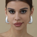 Brincos Oversized de Argola Grossa em Ouro Dourado com Pingente Gota d’Água! Modelos grandes