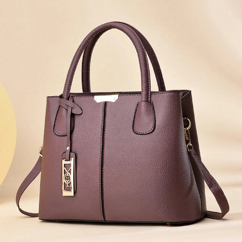 Bolsa de Couro de Marca Famosa – Luxo Exclusivo para Mulheres Sofisticadas | Nova Coleção Imperdível