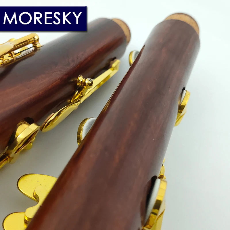 Clarinete Profissional MORESKY em Madeira Vermelha (Rosewood/Mopane) Sib (Bb) – Chaves Folheadas a Ouro – Modelo M17