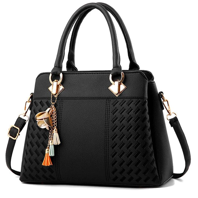 Bolsa Feminina Gusure Luxo com Alça Lateral, Bordado e Tassel